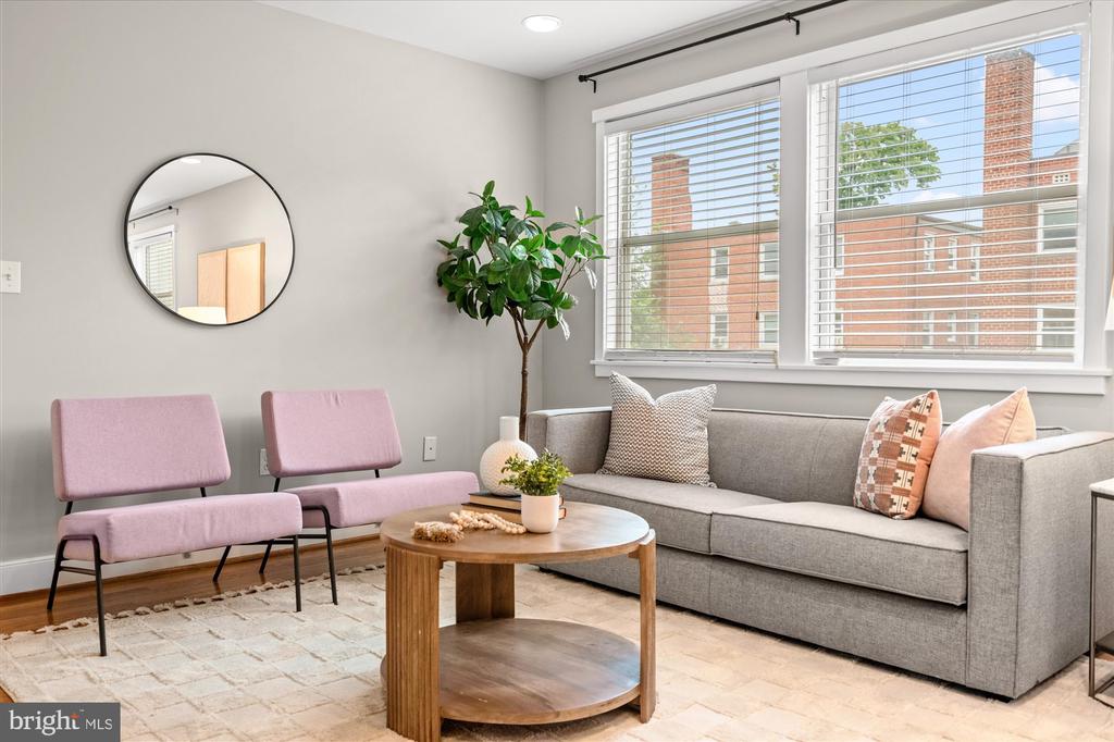 1628 C STREET SE Unit: 202