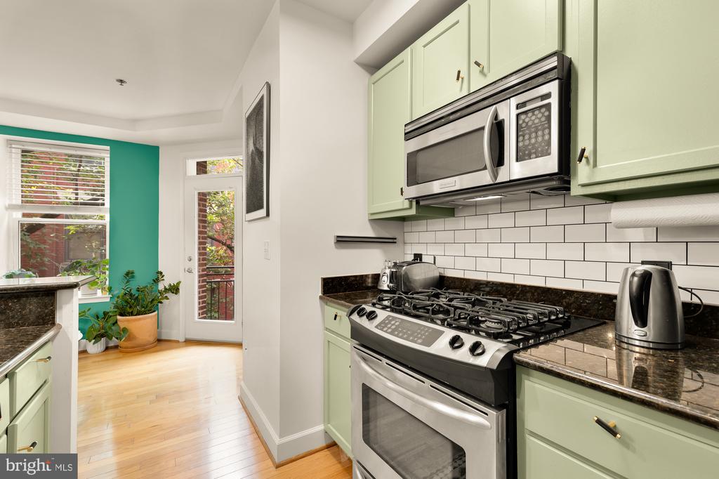 1418 W STREET NW Unit: 405