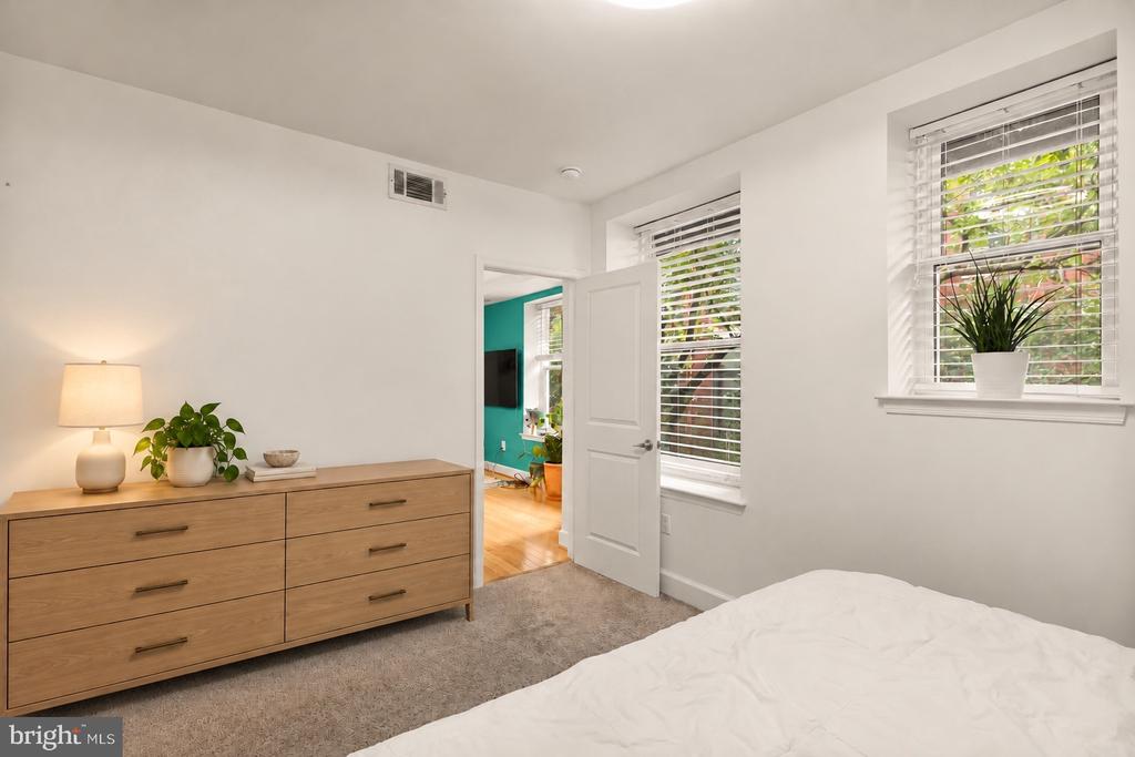 1418 W STREET NW Unit: 405