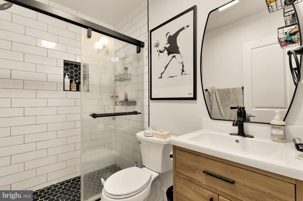 1418 W STREET NW Unit: 405