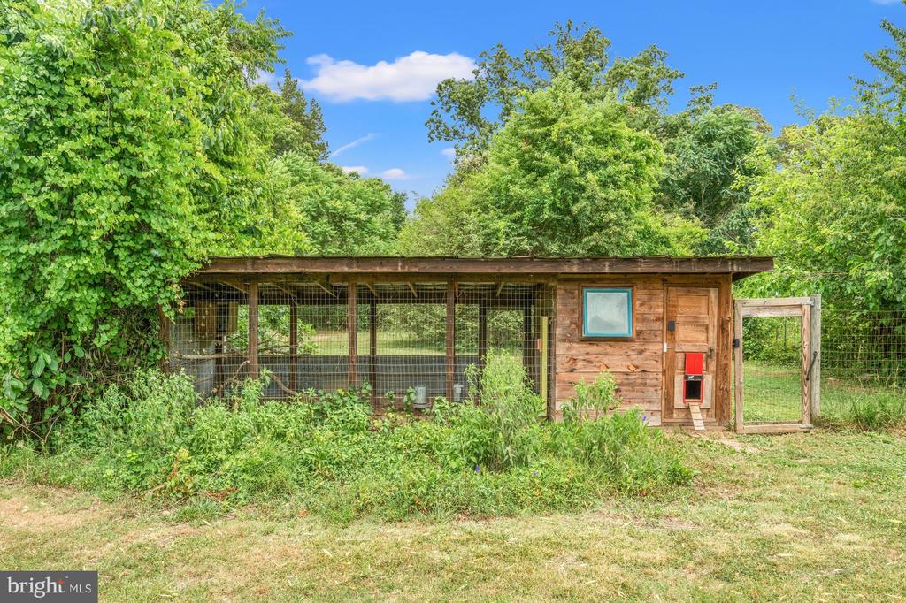 4730 BICKNELL ROAD