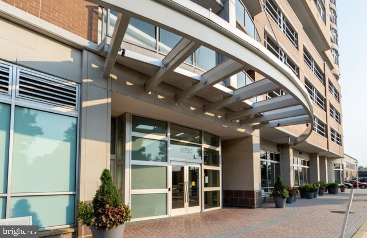 5750 BOU AVENUE Unit: 604