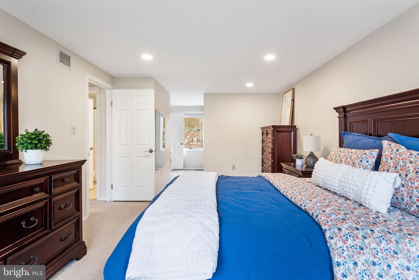 7701 EPSILON DRIVE