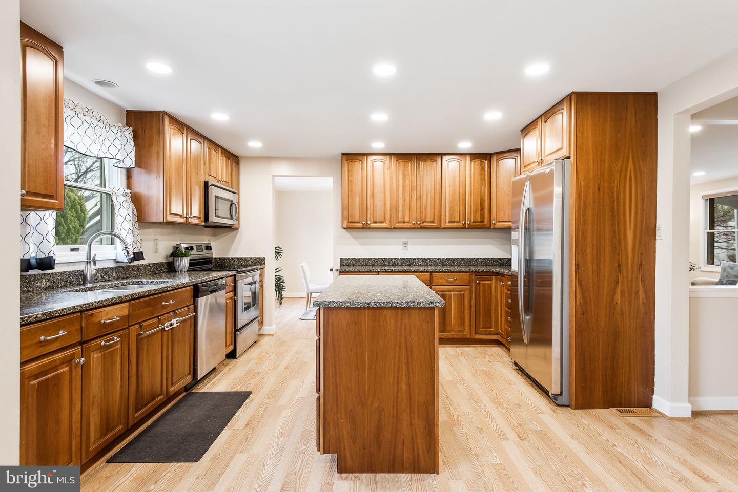 7701 EPSILON DRIVE