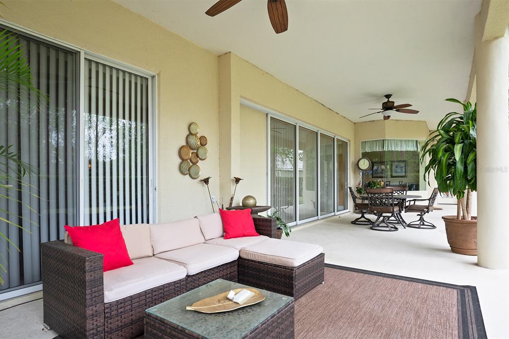1553 SHADOWMOSS CIRCLE