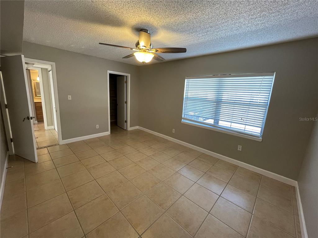 1000 S SEMORAN BOULEVARD Unit: 703