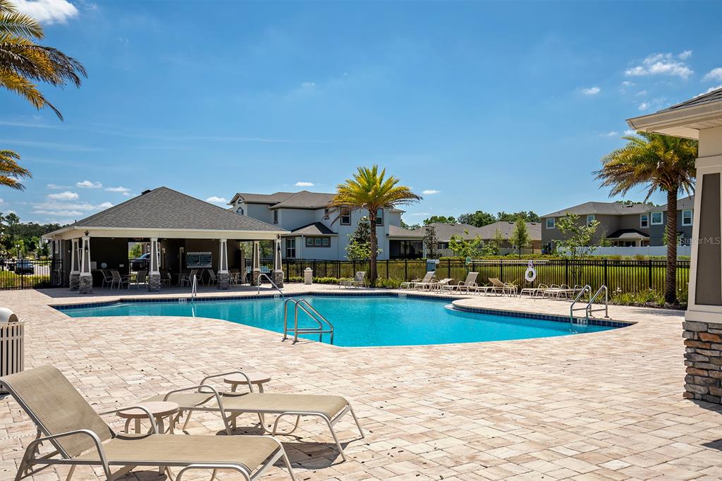 2216 DONAHUE DRIVE