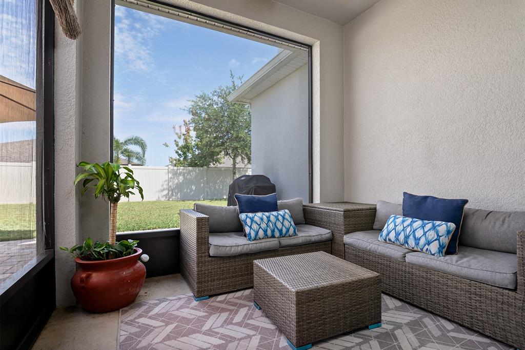 2216 DONAHUE DRIVE