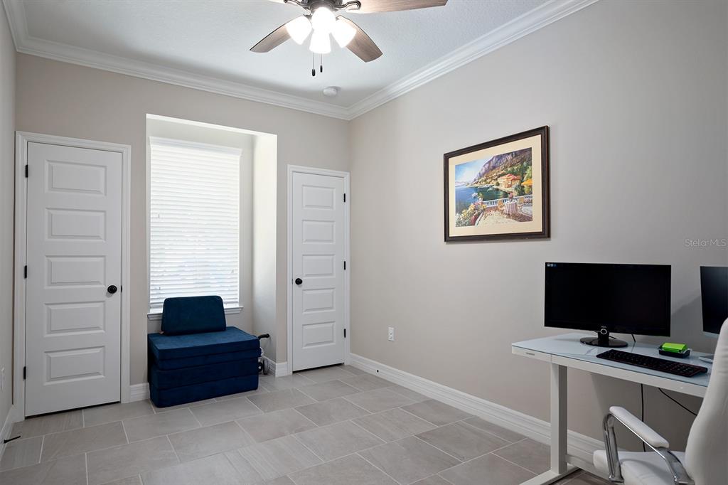 2216 DONAHUE DRIVE