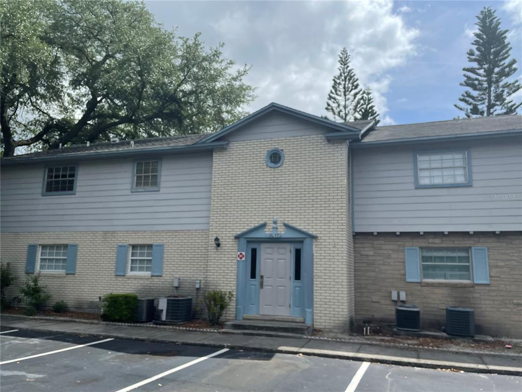 3057 AARON BURR AVENUE Unit: 2