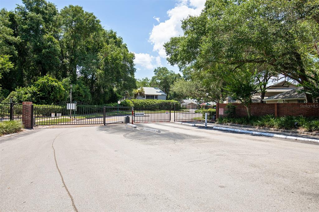 624 MAPLE OAK CIRCLE Unit: 108