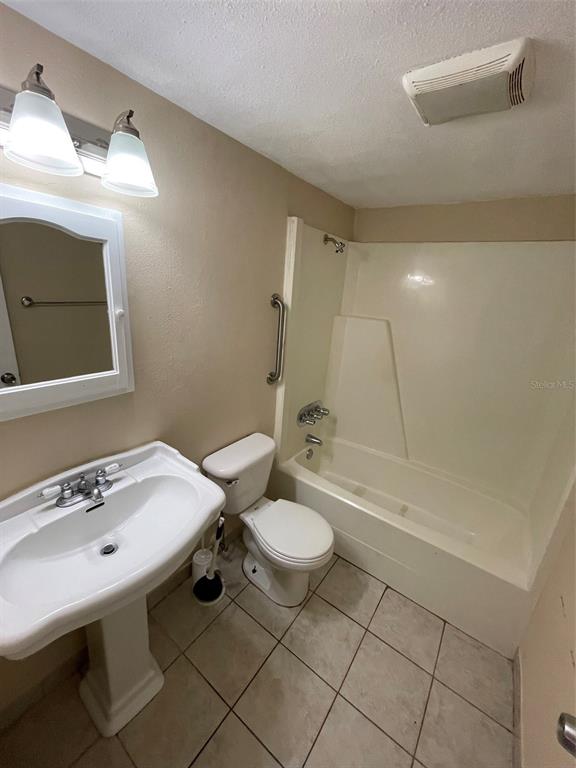 343 SCOTTSDALE SQUARE Unit: 343