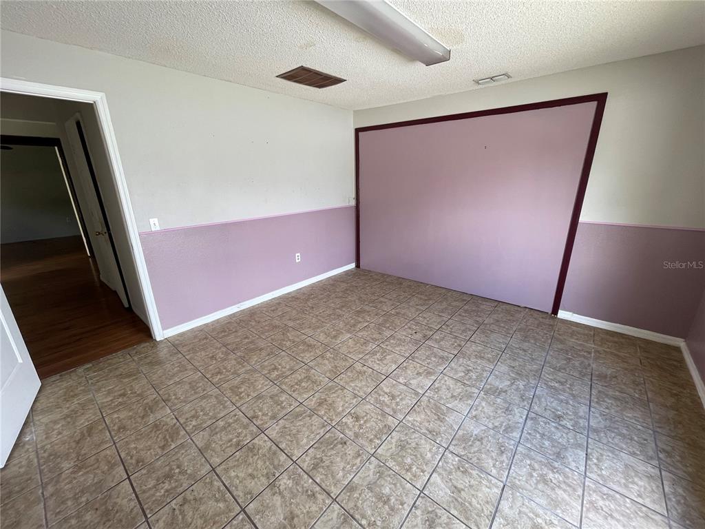 222 GRIFFORD DRIVE