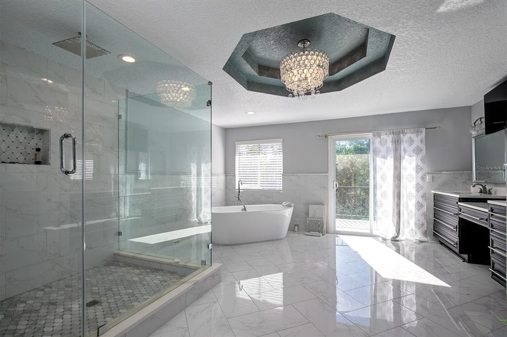 204 RIVER BEND COURT