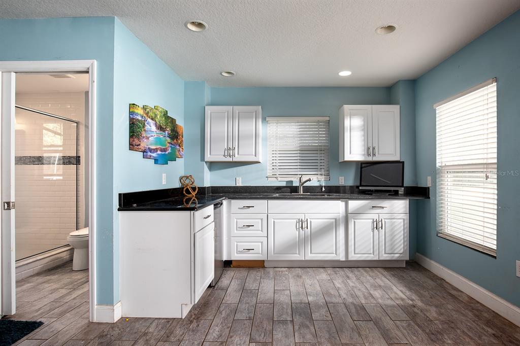 204 RIVER BEND COURT