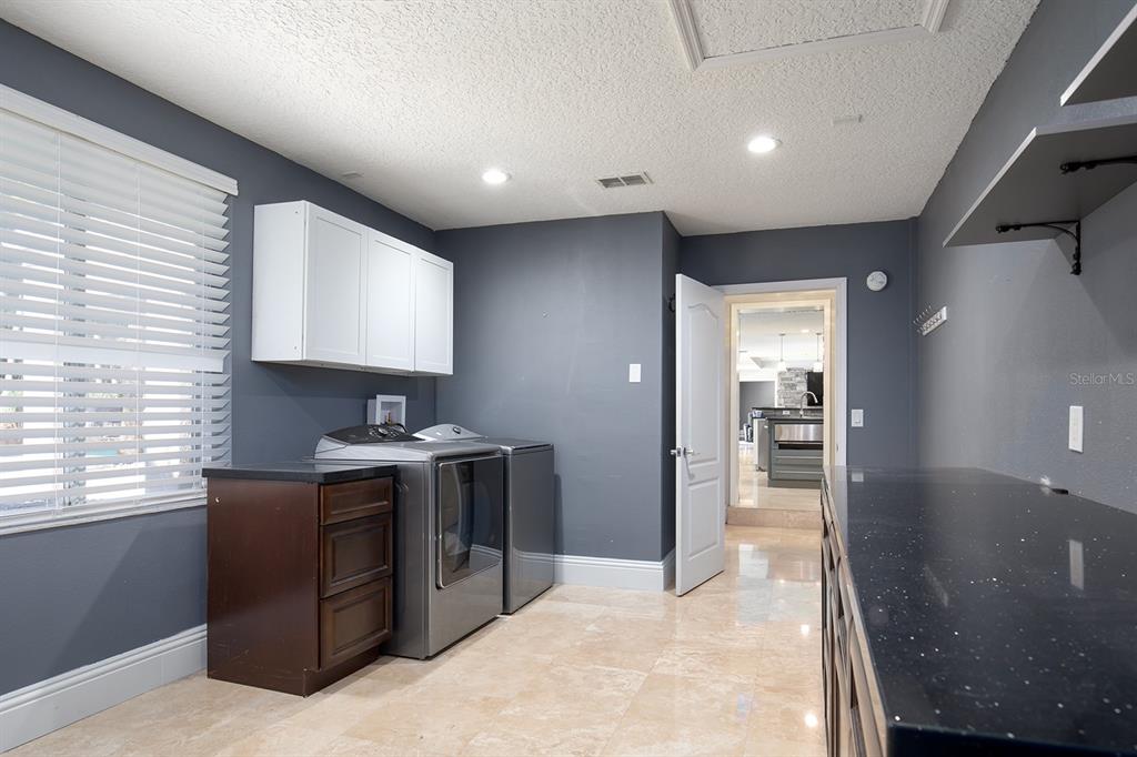 204 RIVER BEND COURT