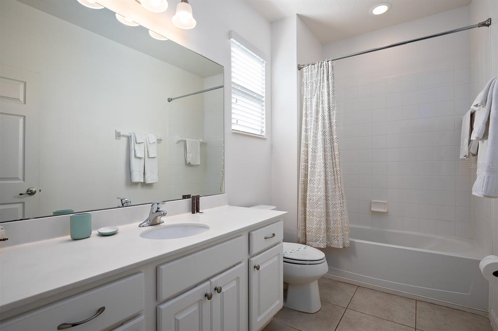 4435 SHIVA LOOP