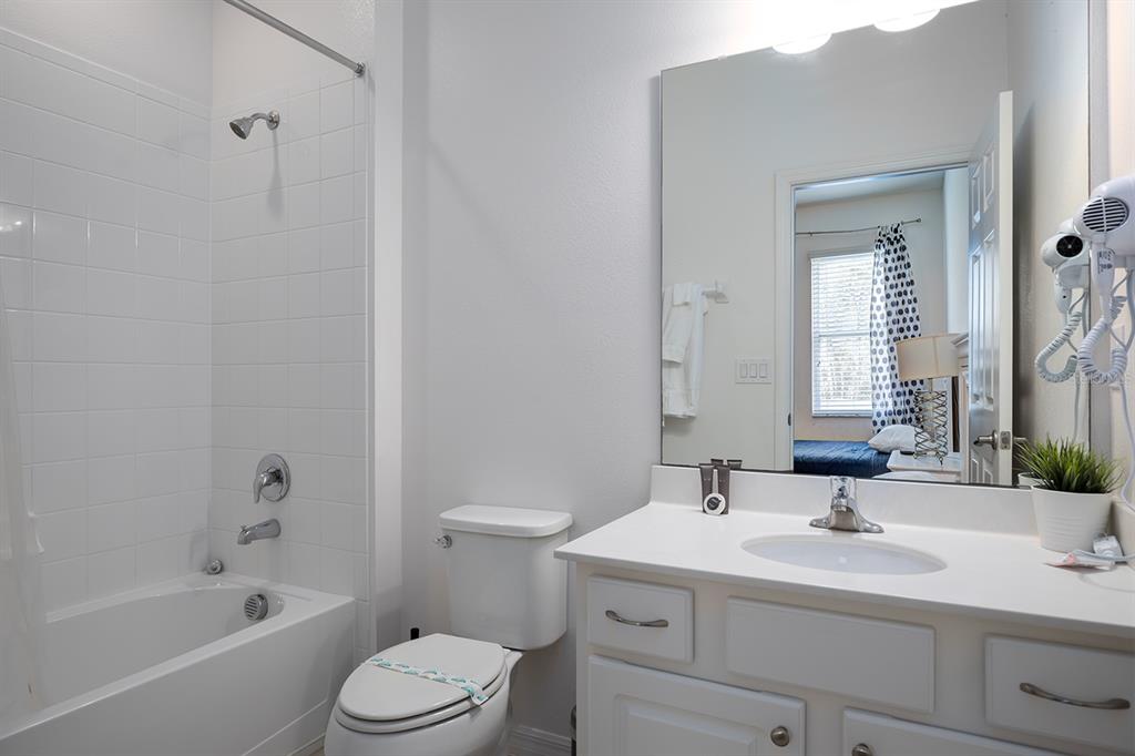 4435 SHIVA LOOP