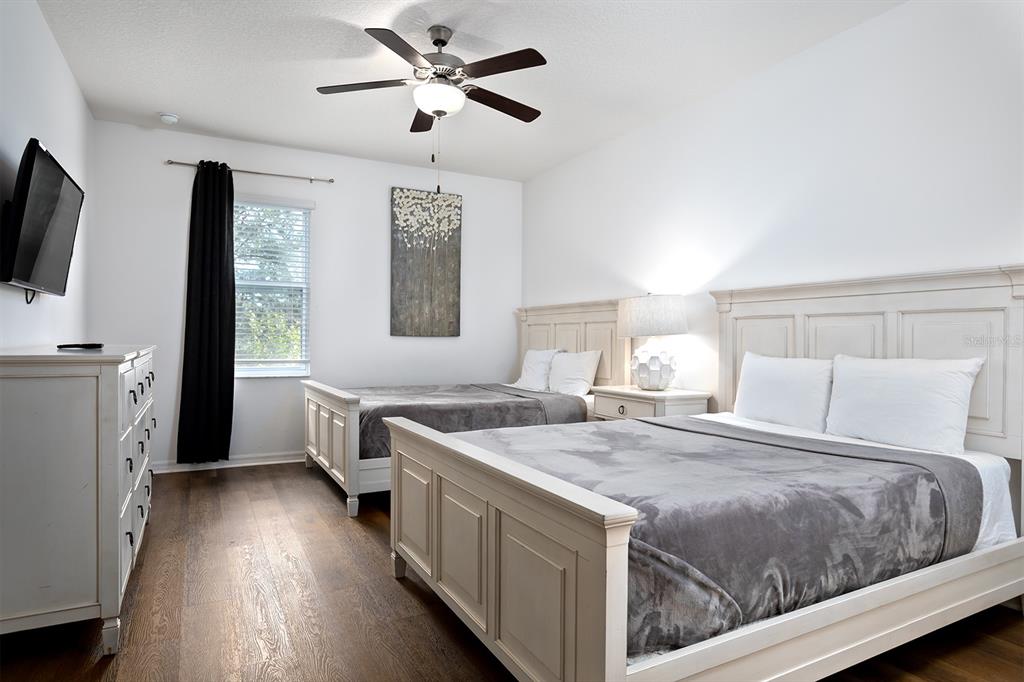 4435 SHIVA LOOP