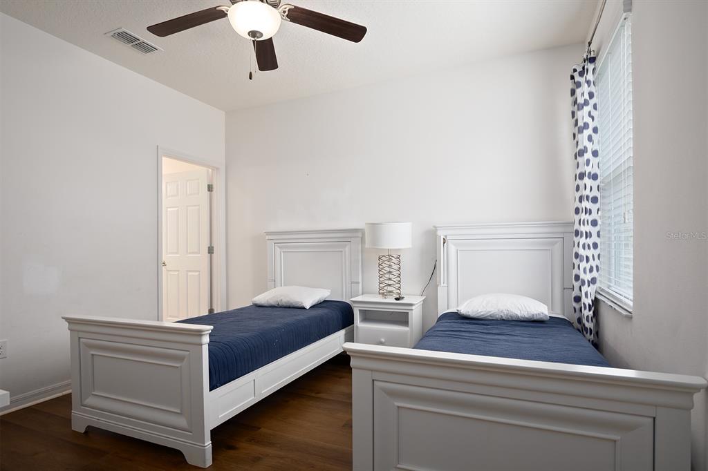 4435 SHIVA LOOP