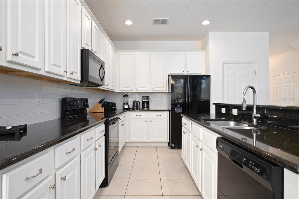 4435 SHIVA LOOP