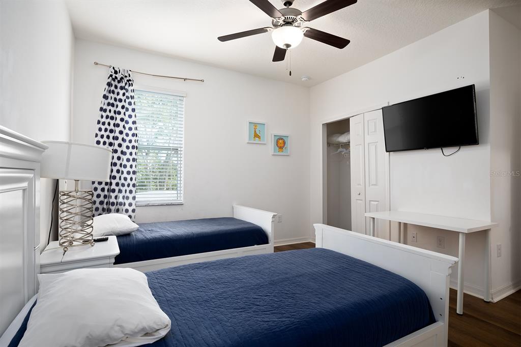 4435 SHIVA LOOP