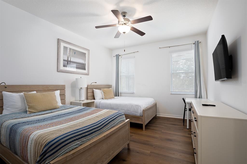 4435 SHIVA LOOP