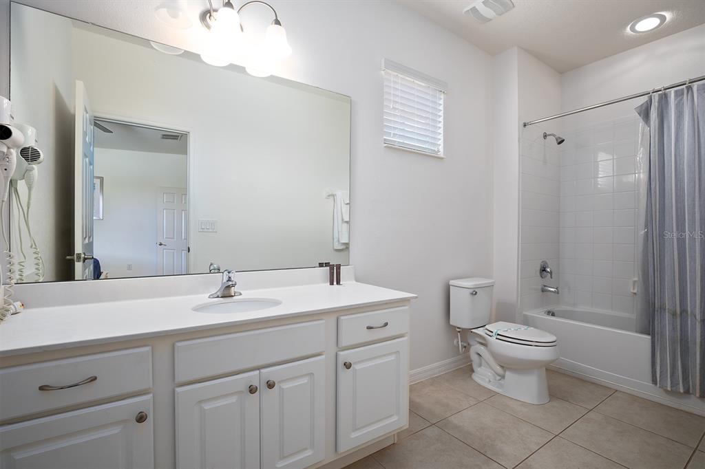 4435 SHIVA LOOP