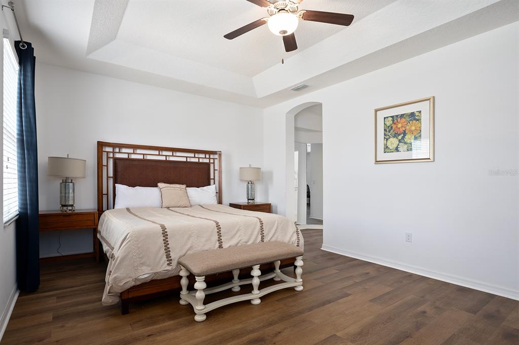 4435 SHIVA LOOP