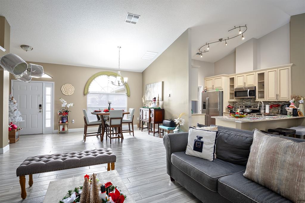 2439 WINFIELD DRIVE