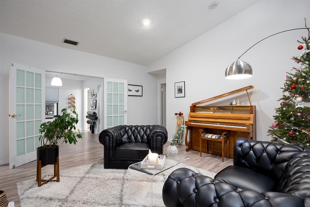 7308 PINEMOUNT DRIVE