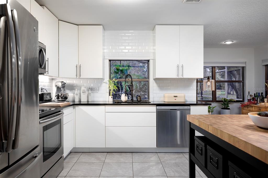 7308 PINEMOUNT DRIVE