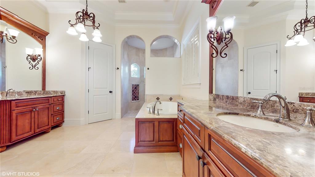 1428 HOLTS GROVE CIRCLE