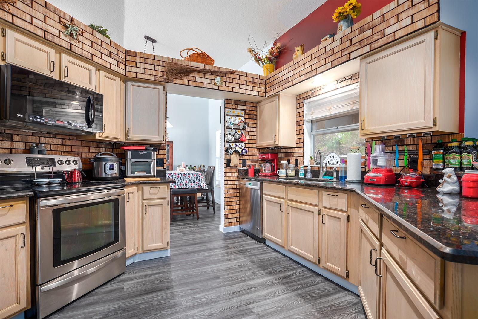229 COUNTRY LANDING BOULEVARD