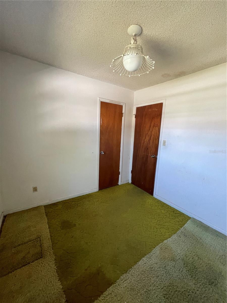 4700 PLEASANT VALLEY COURT