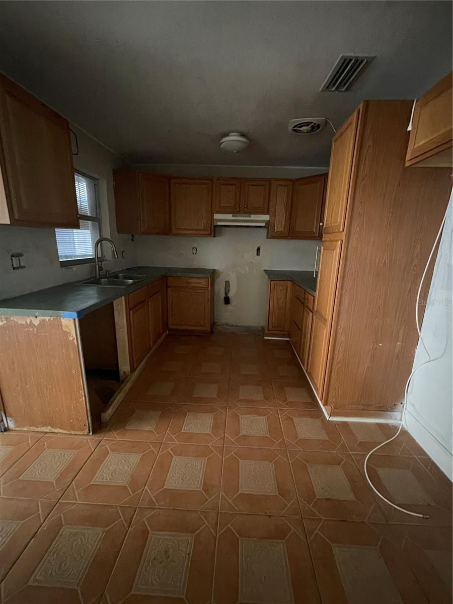 100 S PALERMO AVENUE