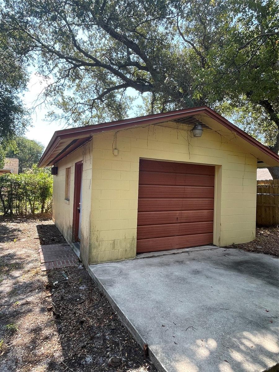 4832 FIGWOOD LANE