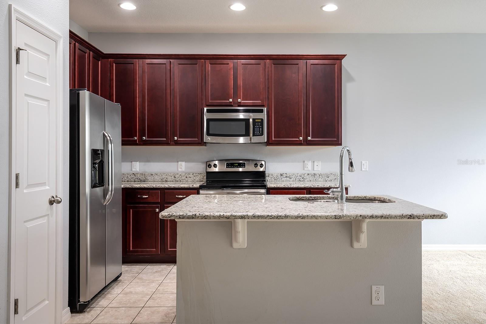 2462 VITERBO WAY