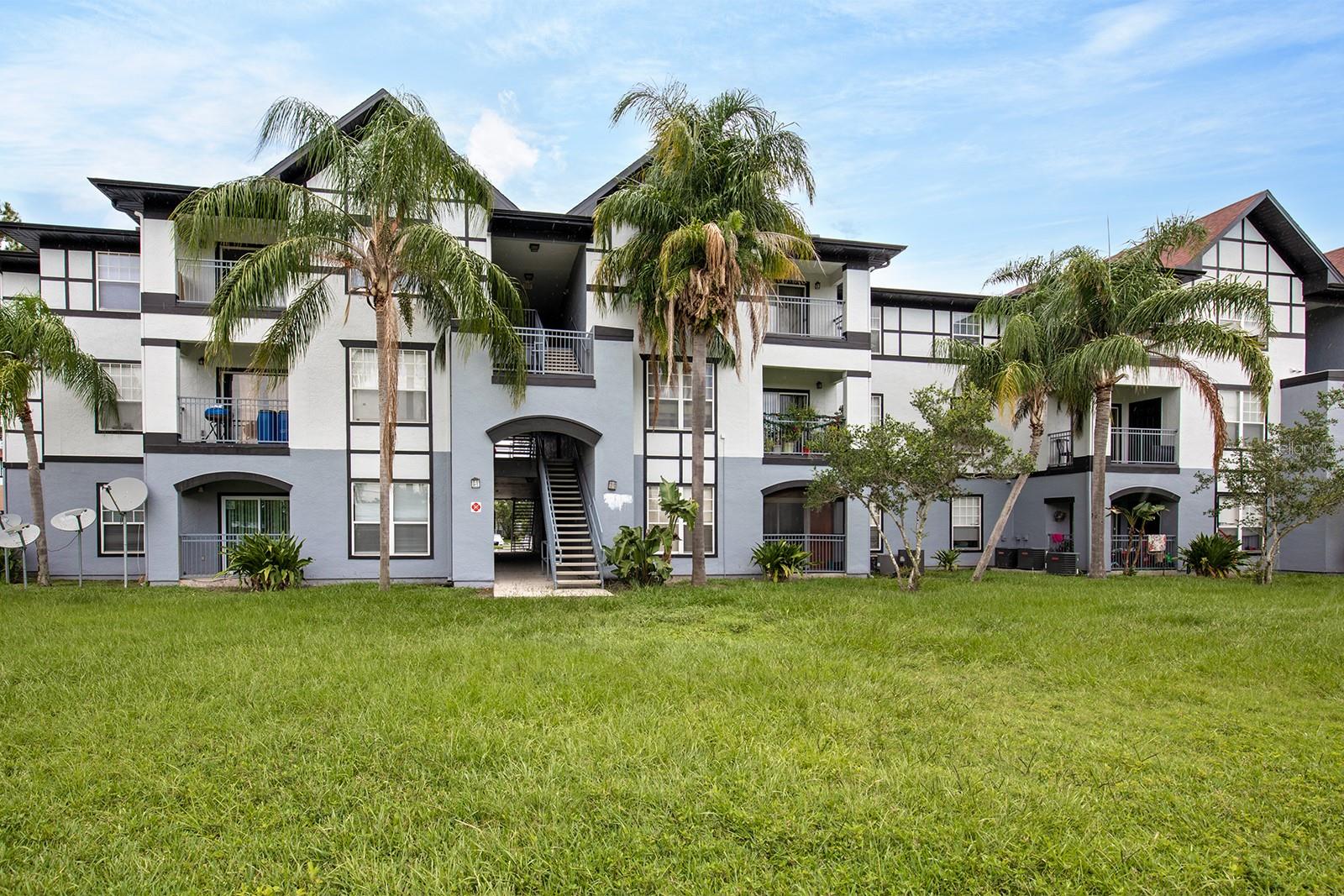 5526 PGA BOULEVARD Unit: 4918
