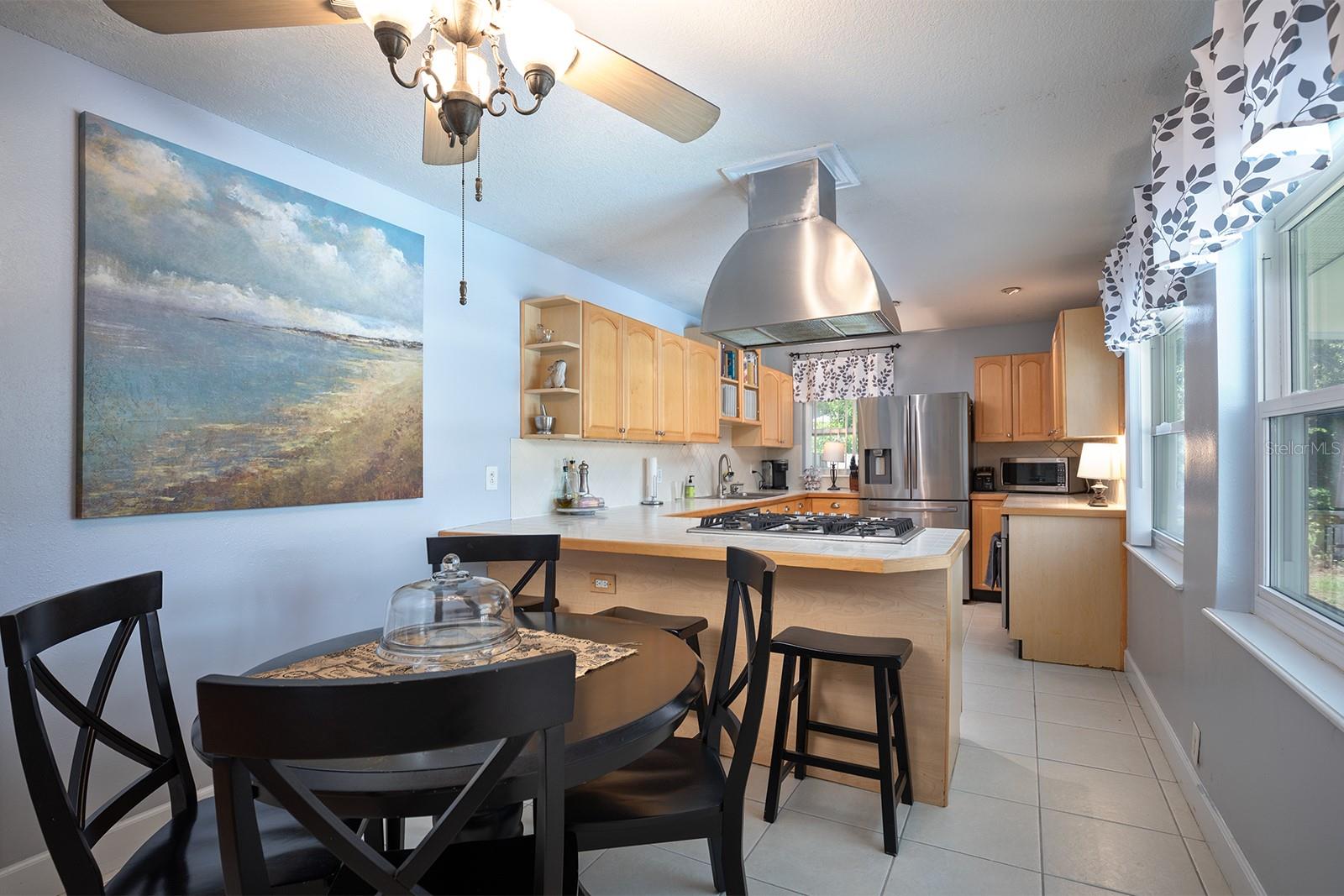 2423 ELDERWOOD COURT