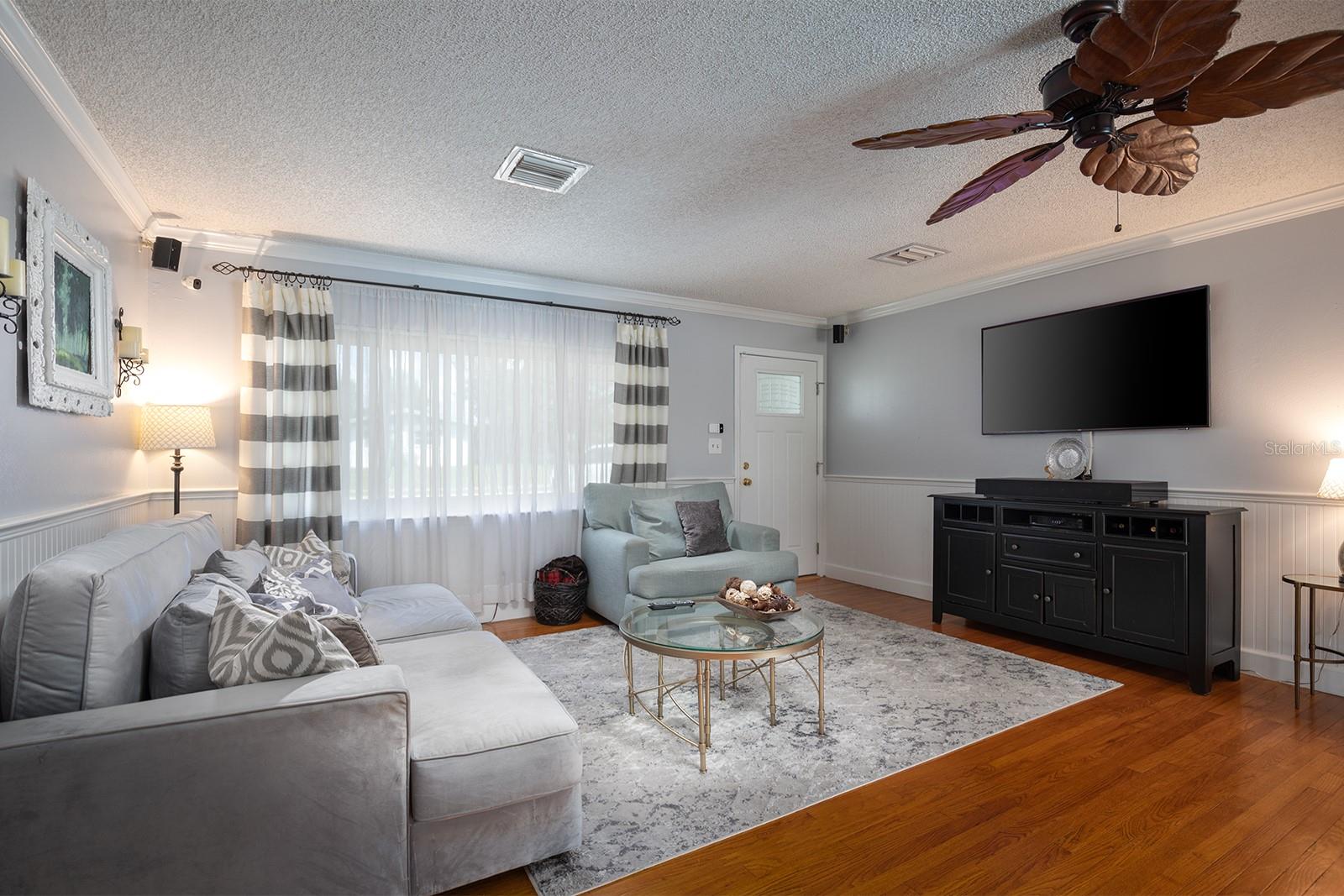 2423 ELDERWOOD COURT