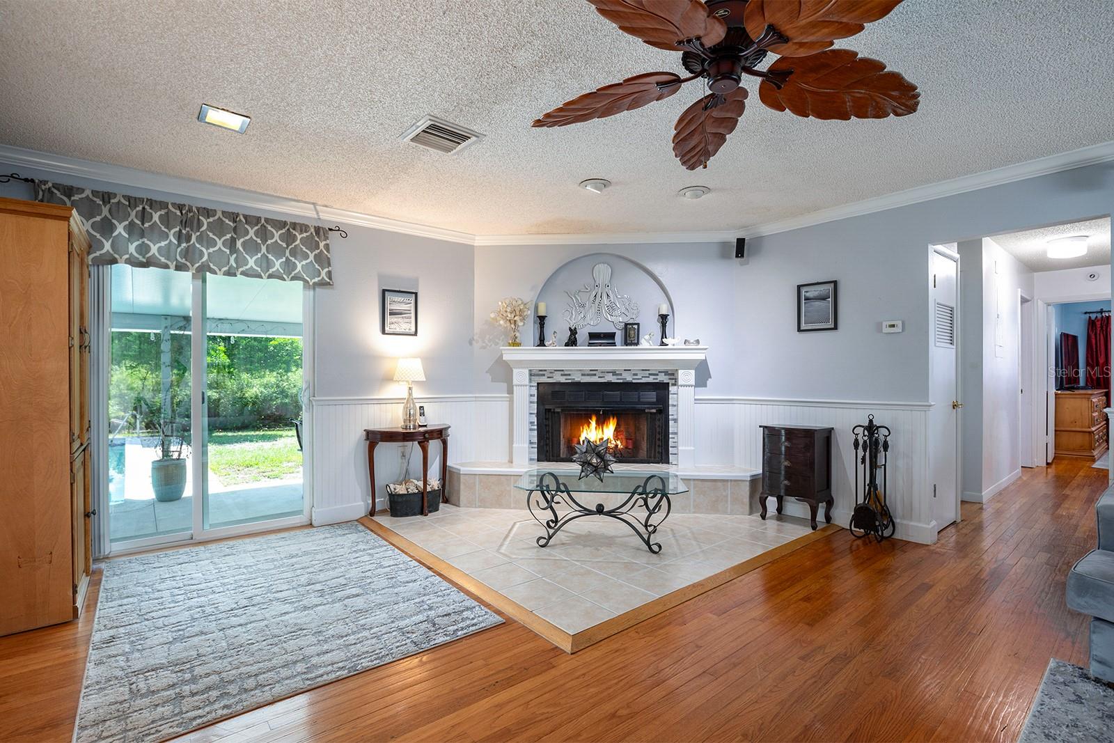 2423 ELDERWOOD COURT