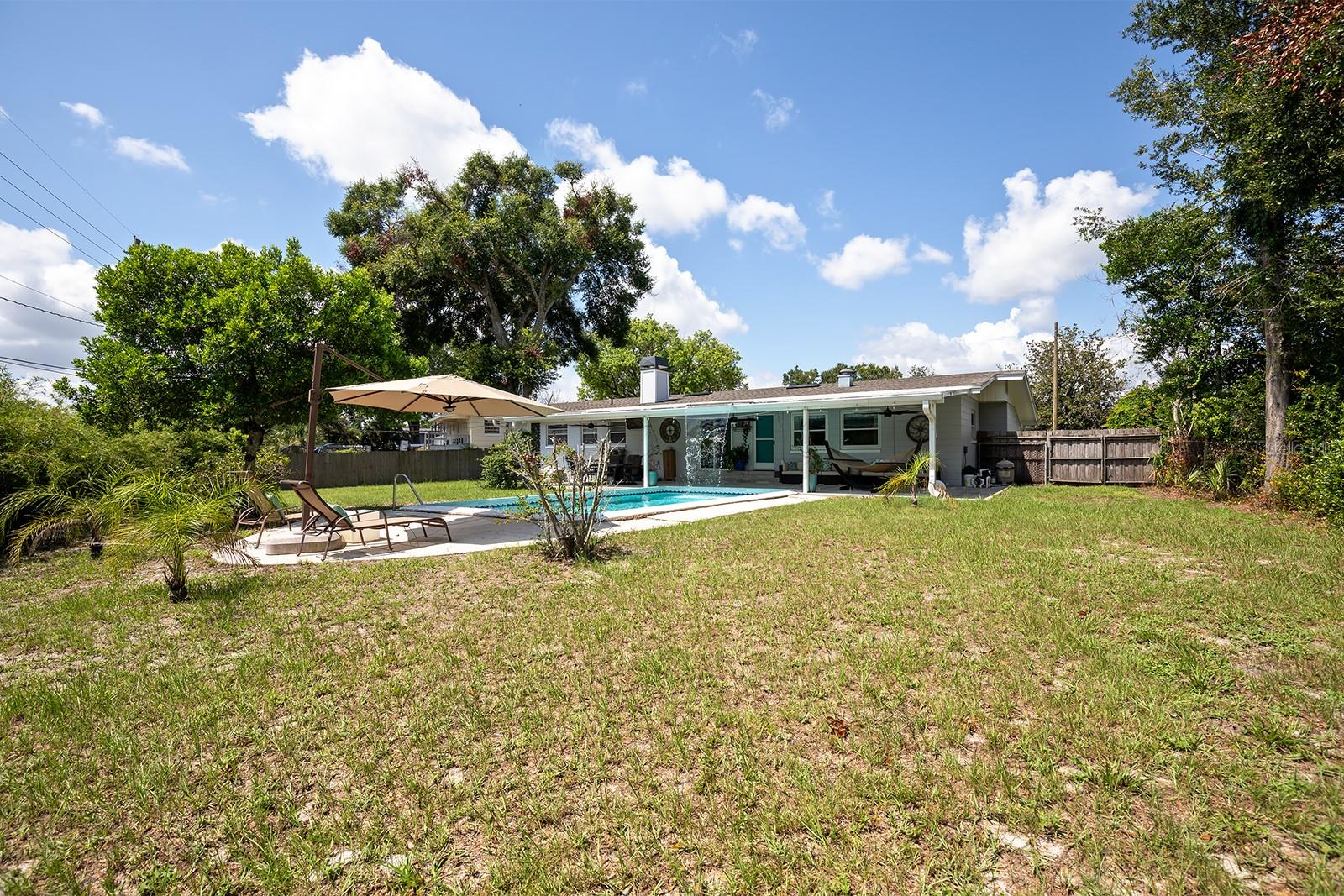 2423 ELDERWOOD COURT