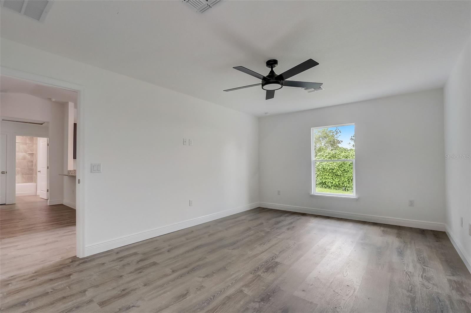 1854 LILLIAN DRIVE