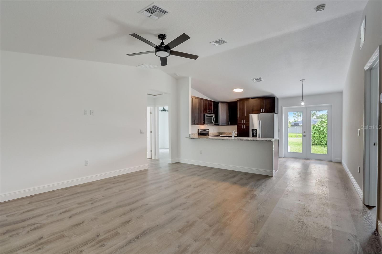 1854 LILLIAN DRIVE
