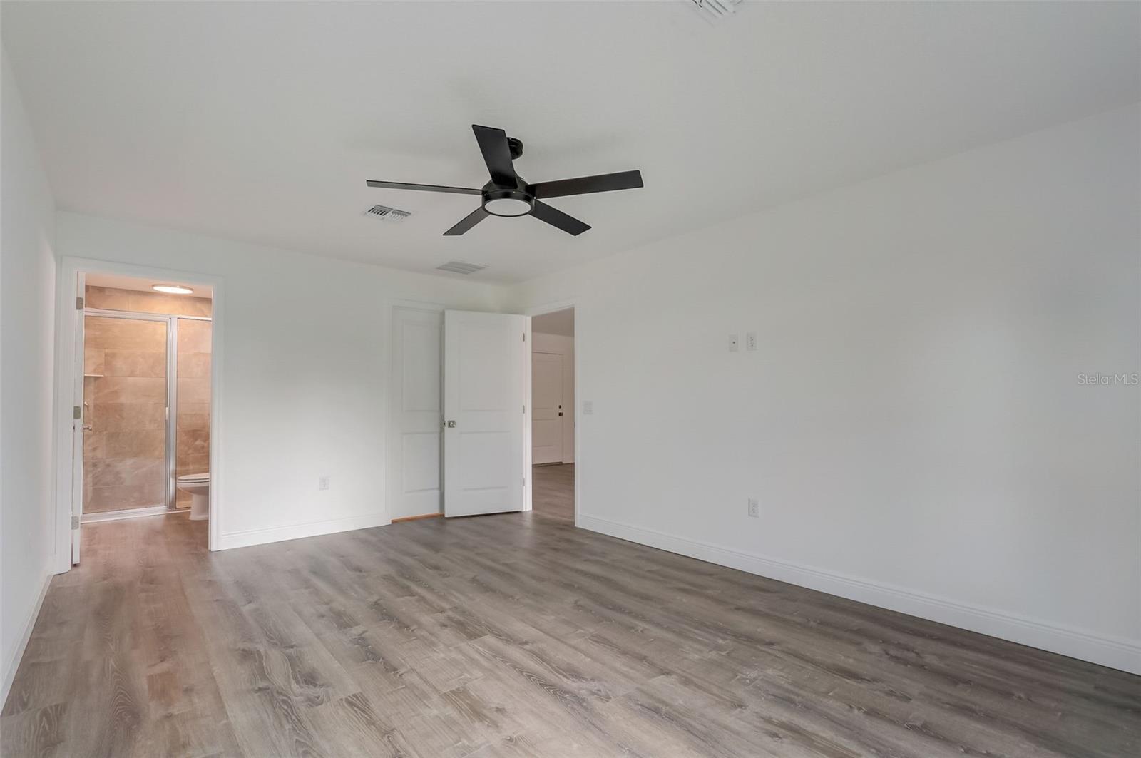 1854 LILLIAN DRIVE