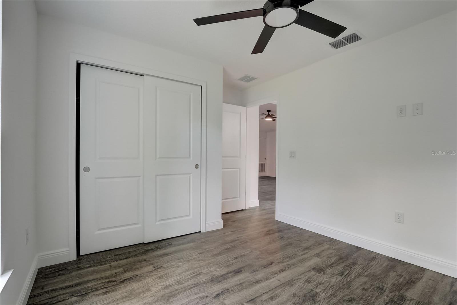 301 E 9TH STREET