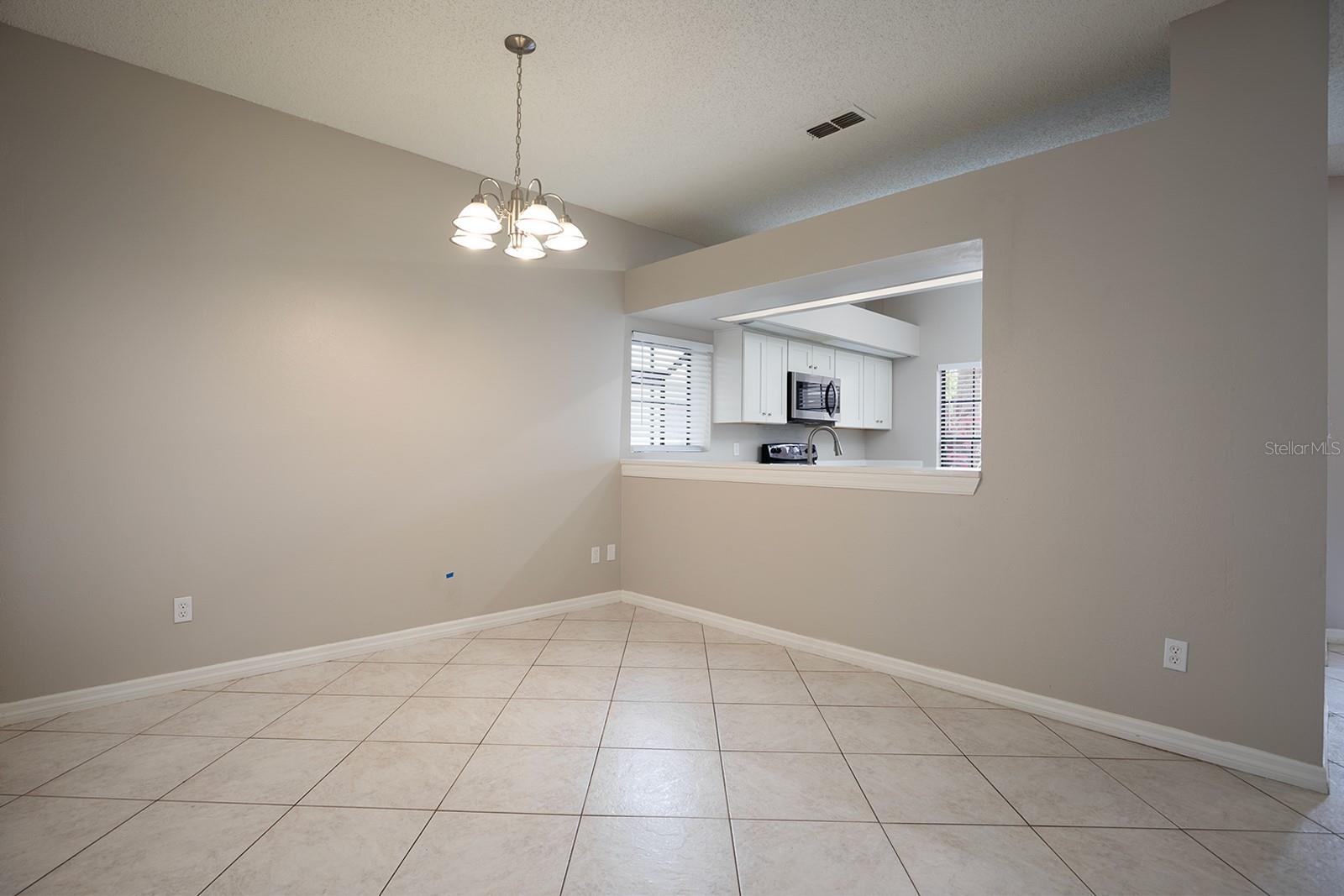 5885 PARKVIEW POINT DRIVE