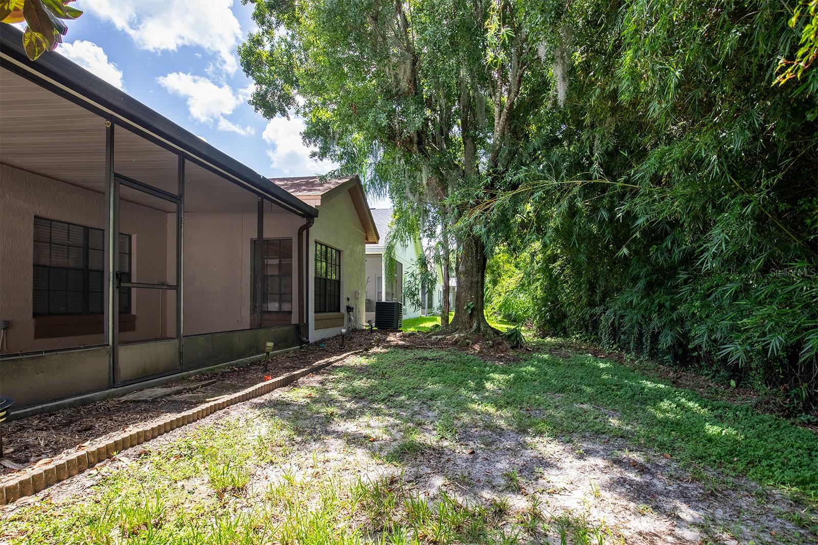 5885 PARKVIEW POINT DRIVE
