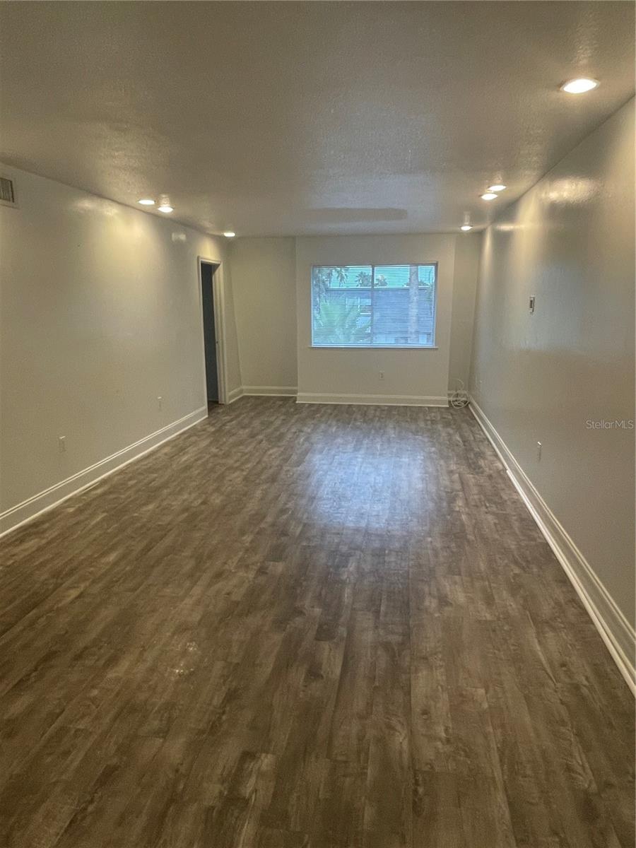 1954 CONWAY ROAD Unit: 11